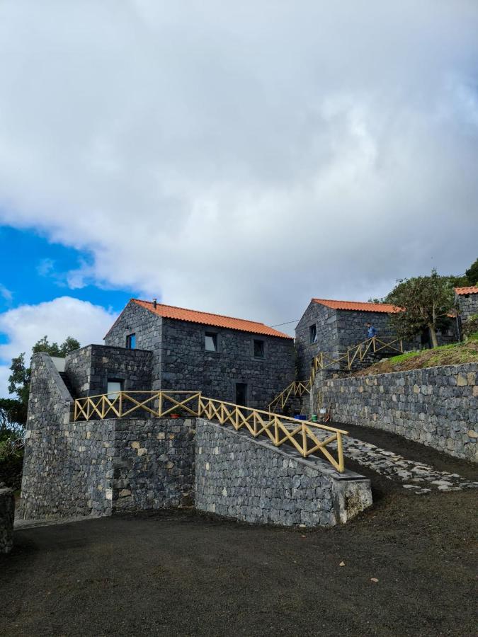 Quinta Do Caminho Da Igreja Ter-Casas De Campo Velas Kültér fotó